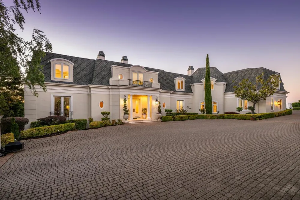 225 Tobin Clark Dr, Hillsborough, CA 94010