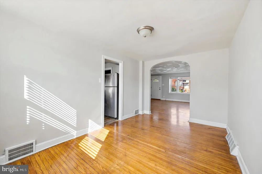 1522 Beverly Rd, Philadelphia, PA 19138
