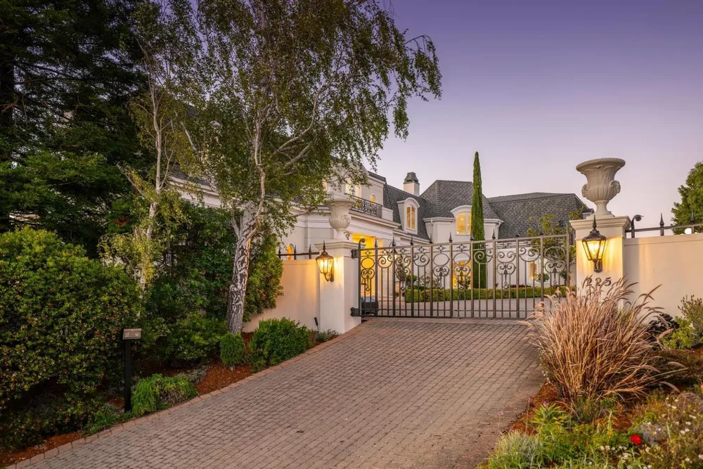 225 Tobin Clark Dr, Hillsborough, CA 94010