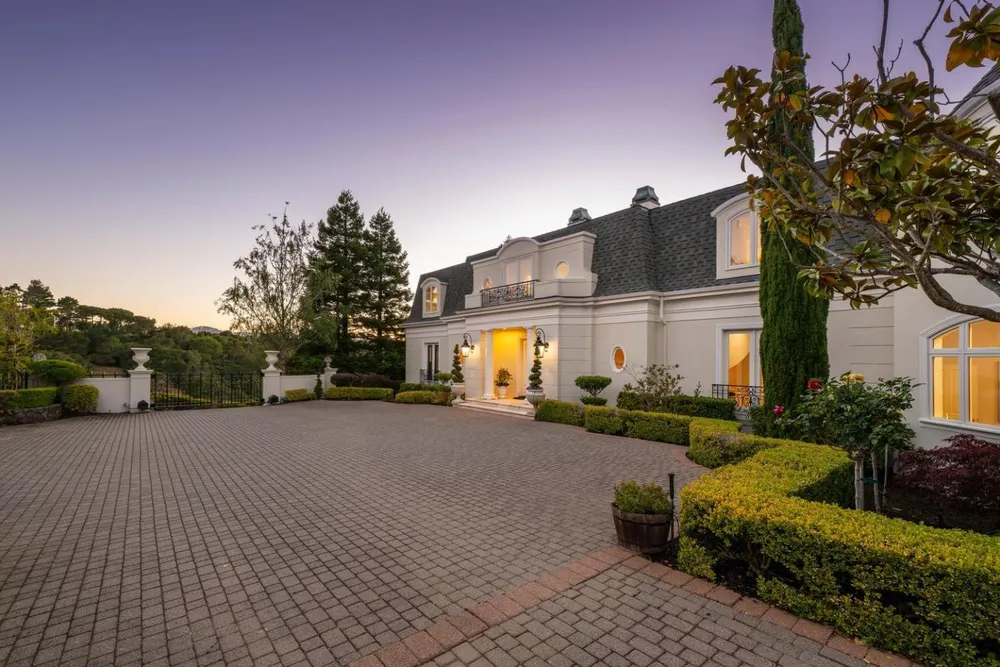 225 Tobin Clark Dr, Hillsborough, CA 94010