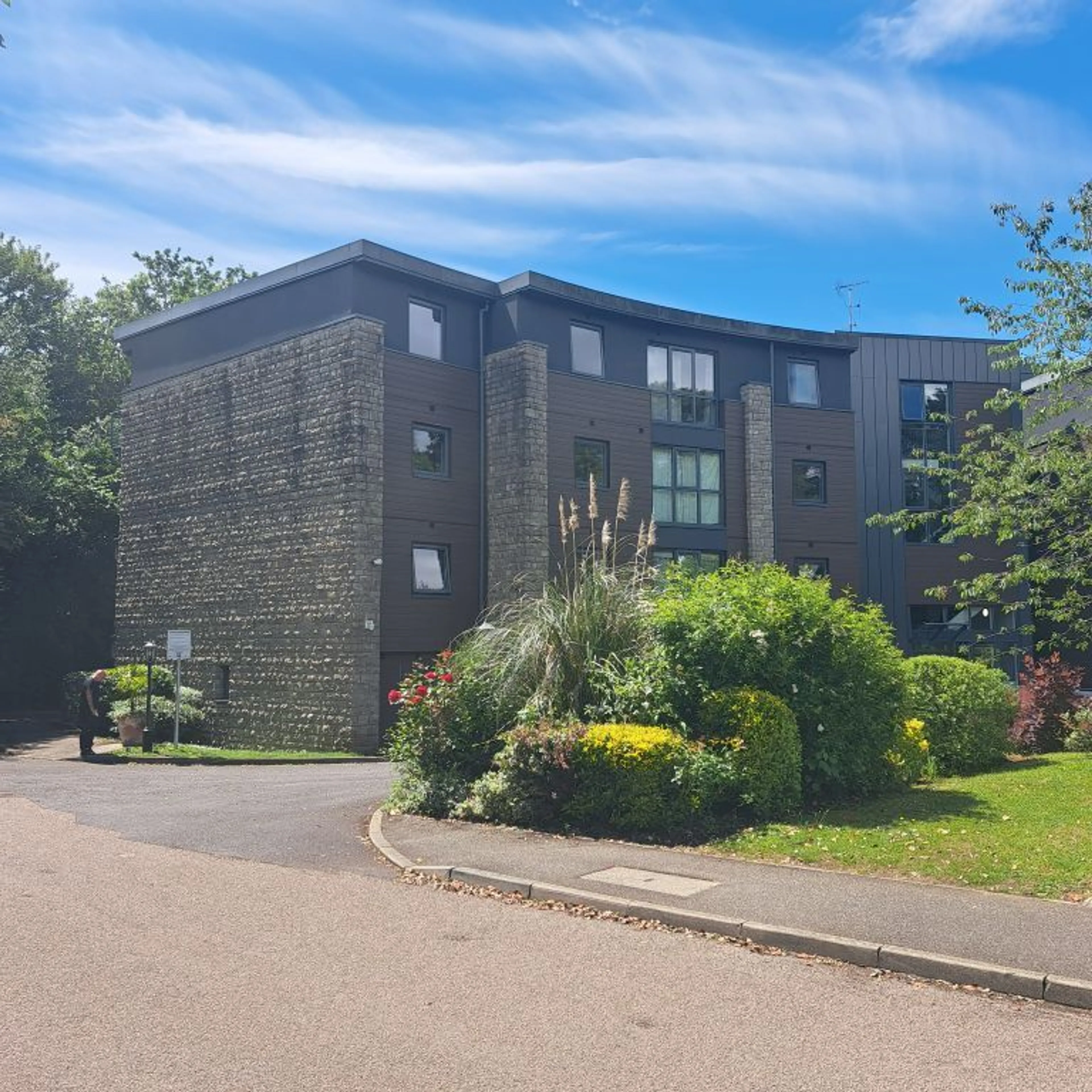Property photo 0