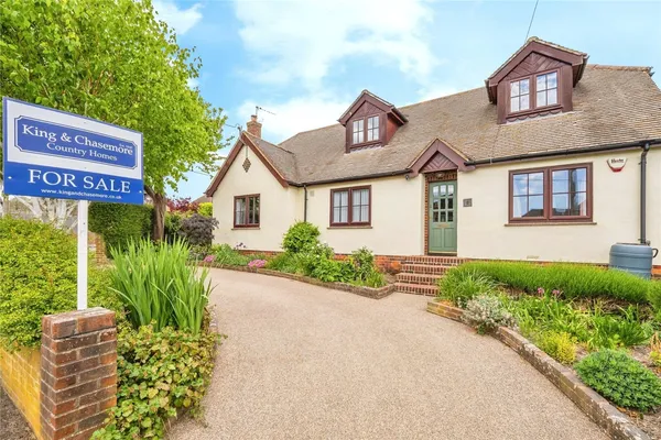 Castle Way, Steyning, West Sussex, BN44