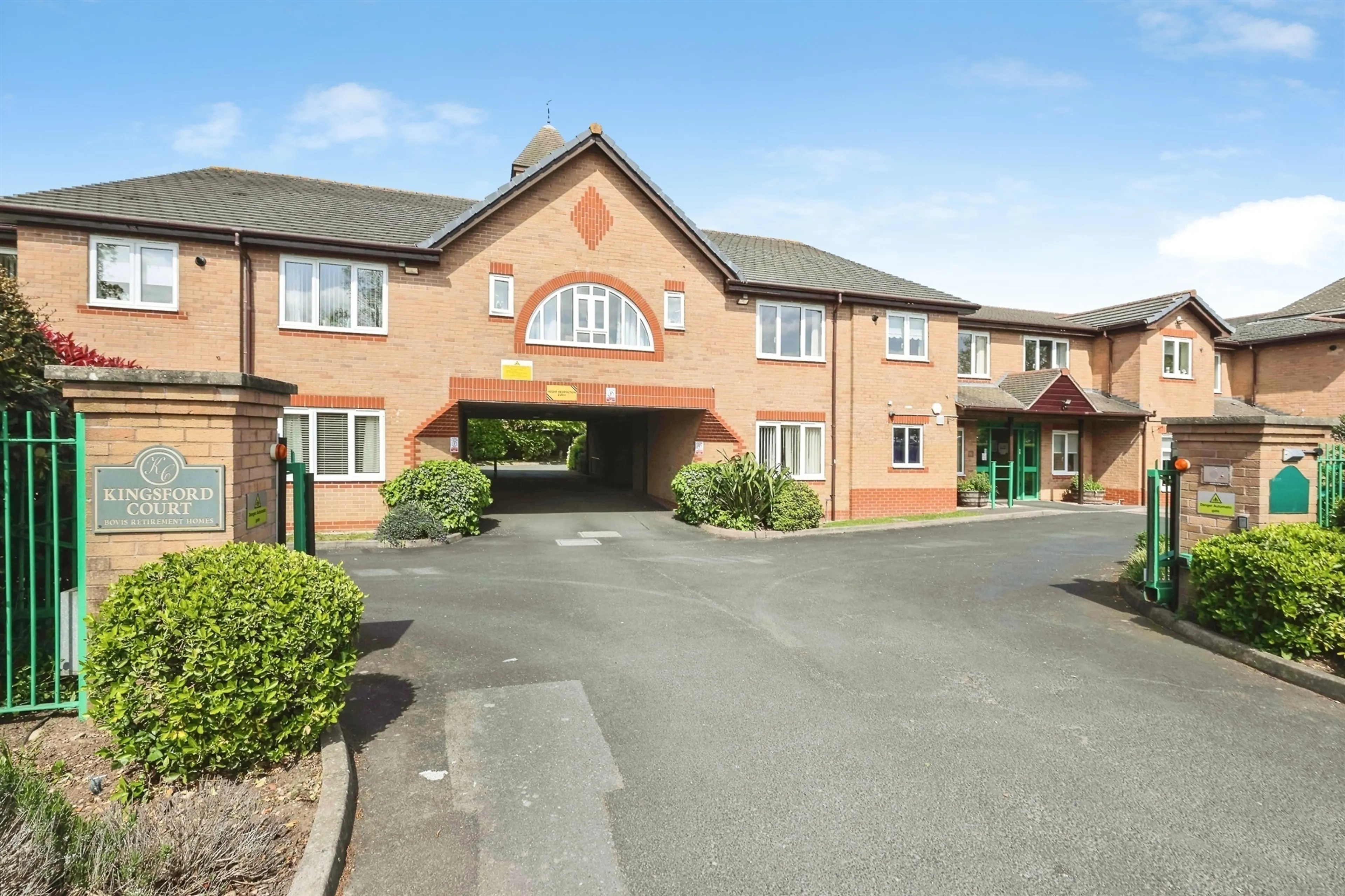 Property photo 0