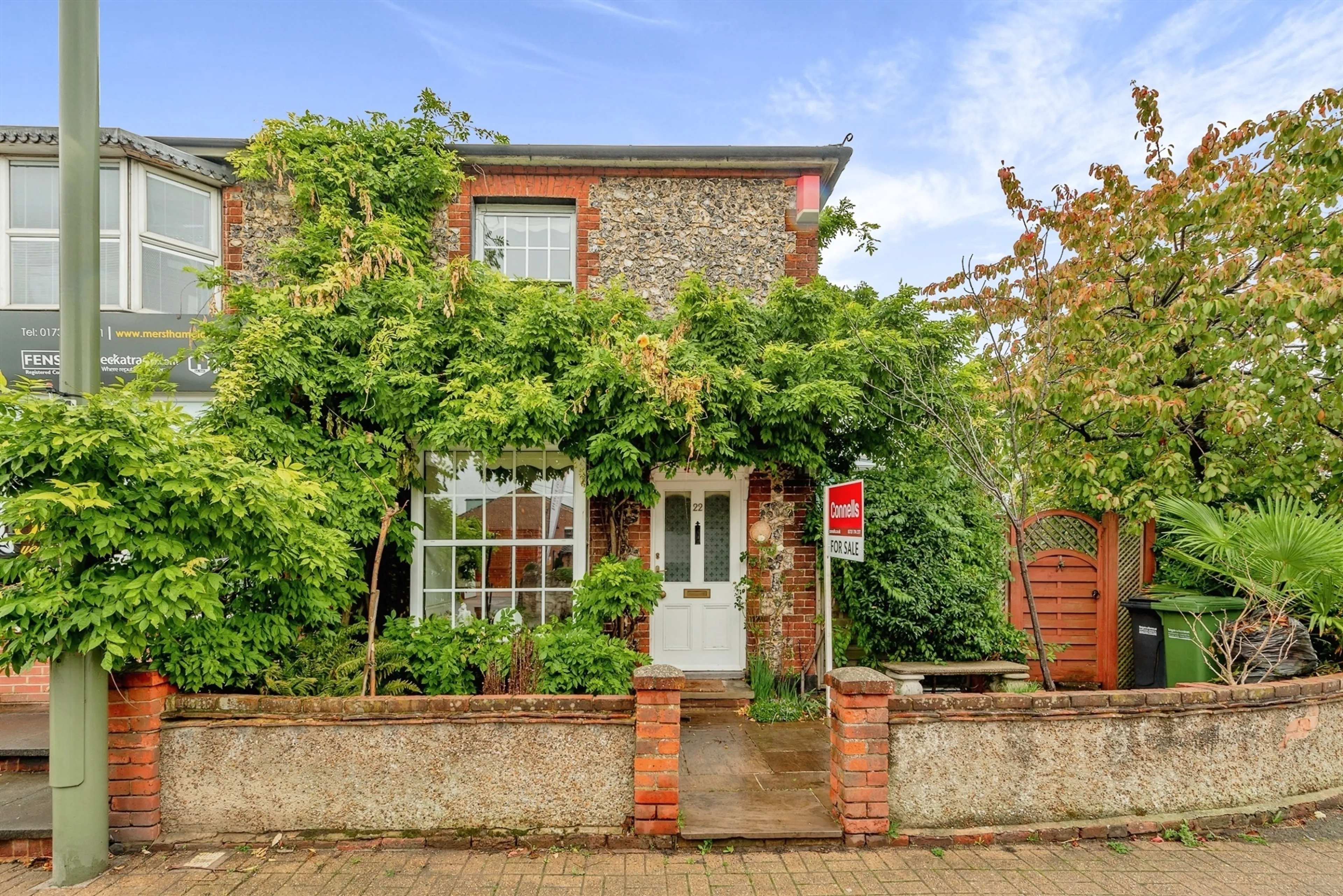 Property photo 0