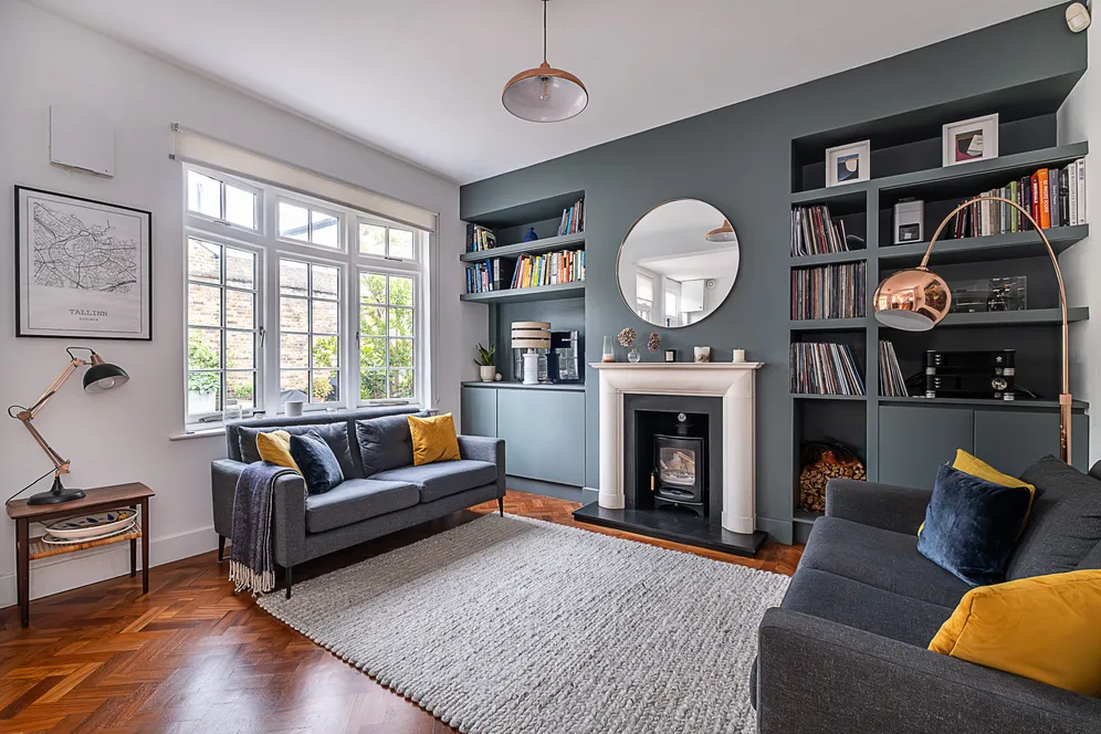 Bensbury Close, London, SW15 photo 3