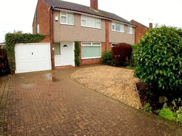 Porlock Avenue, Weeping Cross ST17 0HU