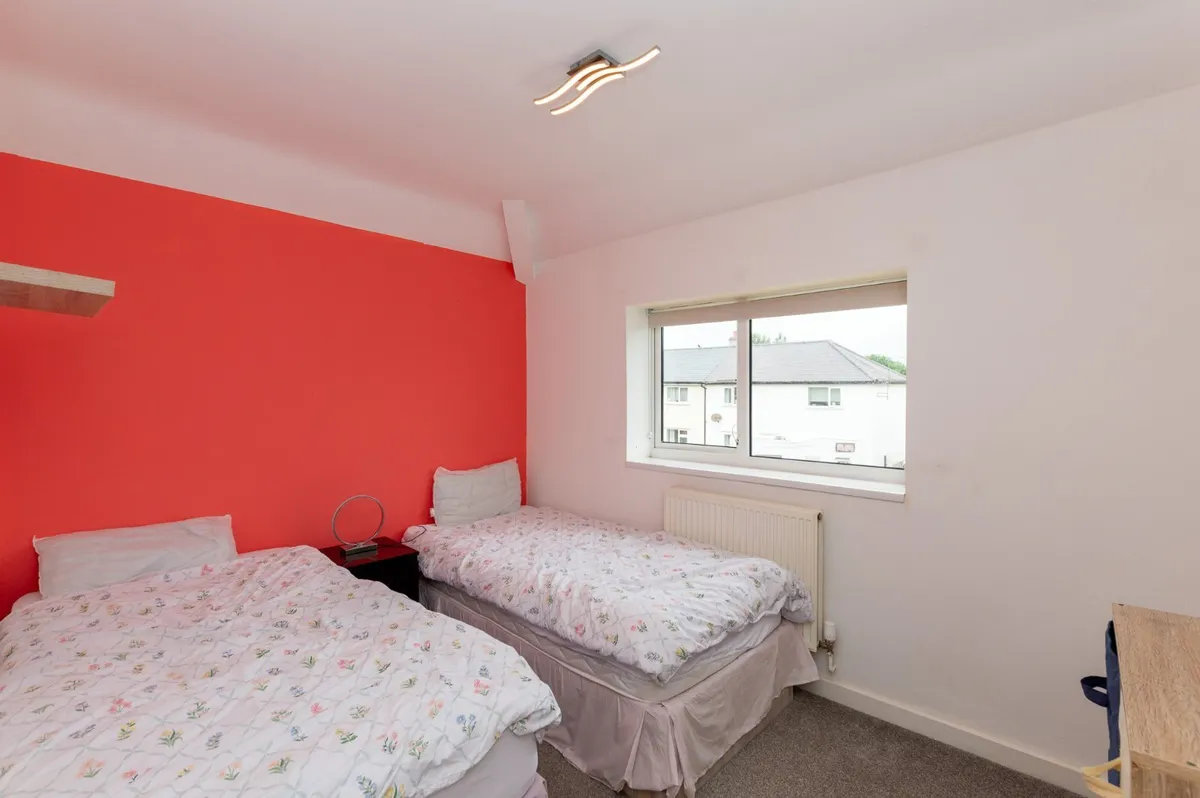 Mona Road, Conwy, LL32