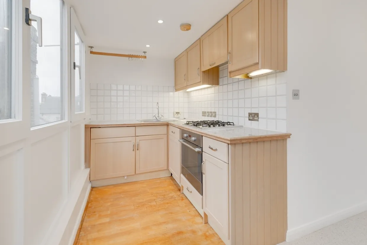 Windmill Drive London SW4 photo 3