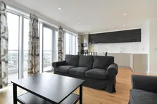 Vermilion, E16 photo 2