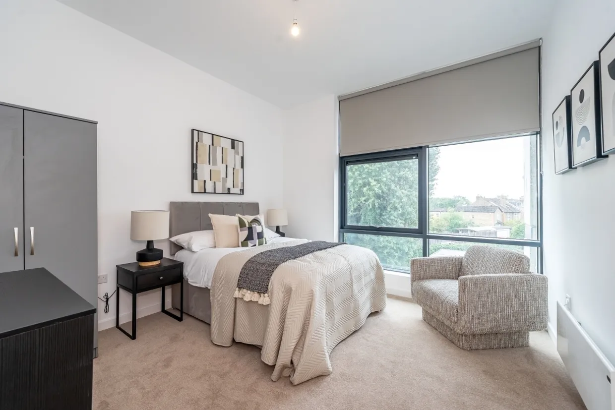 Lakeside East Lakeside Close Staines Upon Thames TW18 photo 6