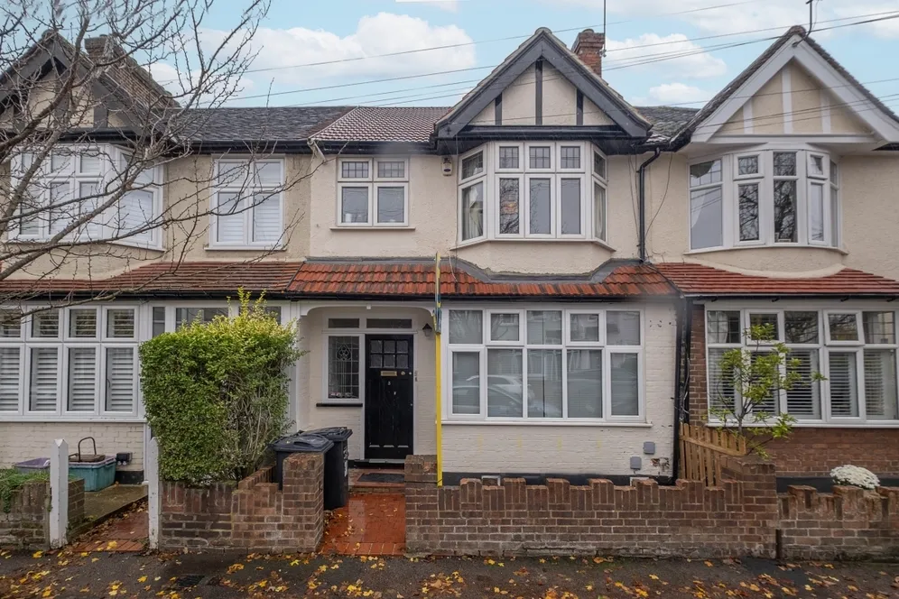 Gore Road Raynes Park SW20 photo 6