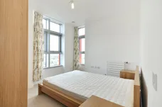 Vermilion, E16 photo 9