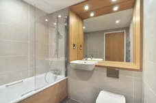 Vermilion, E16 photo 10