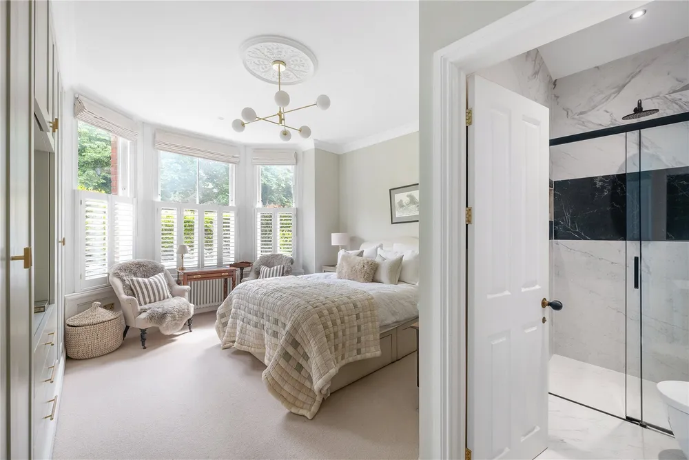 St. Ann's Crescent, Wandsworth, London, SW18