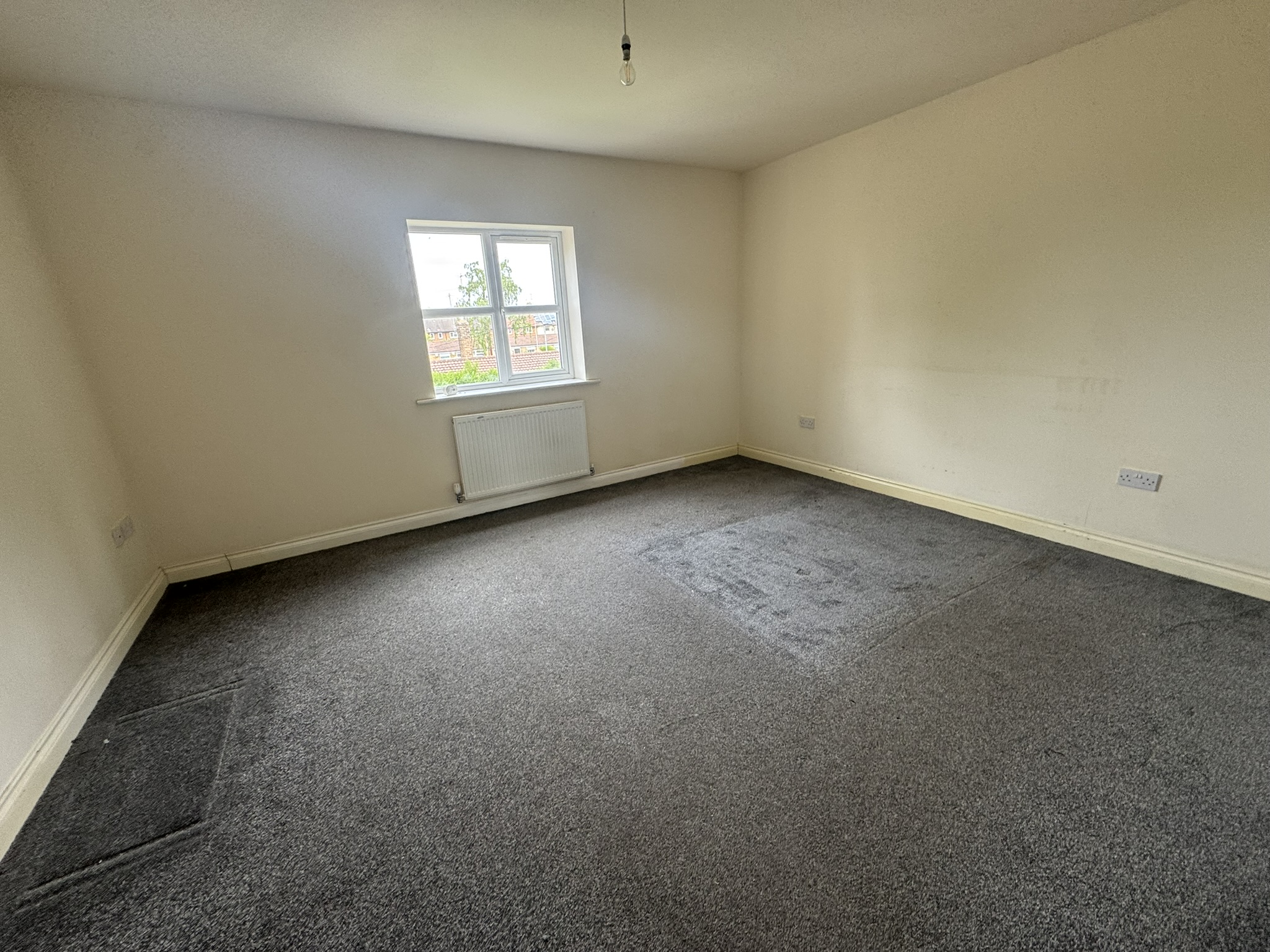 3 Broughton Court Image 3