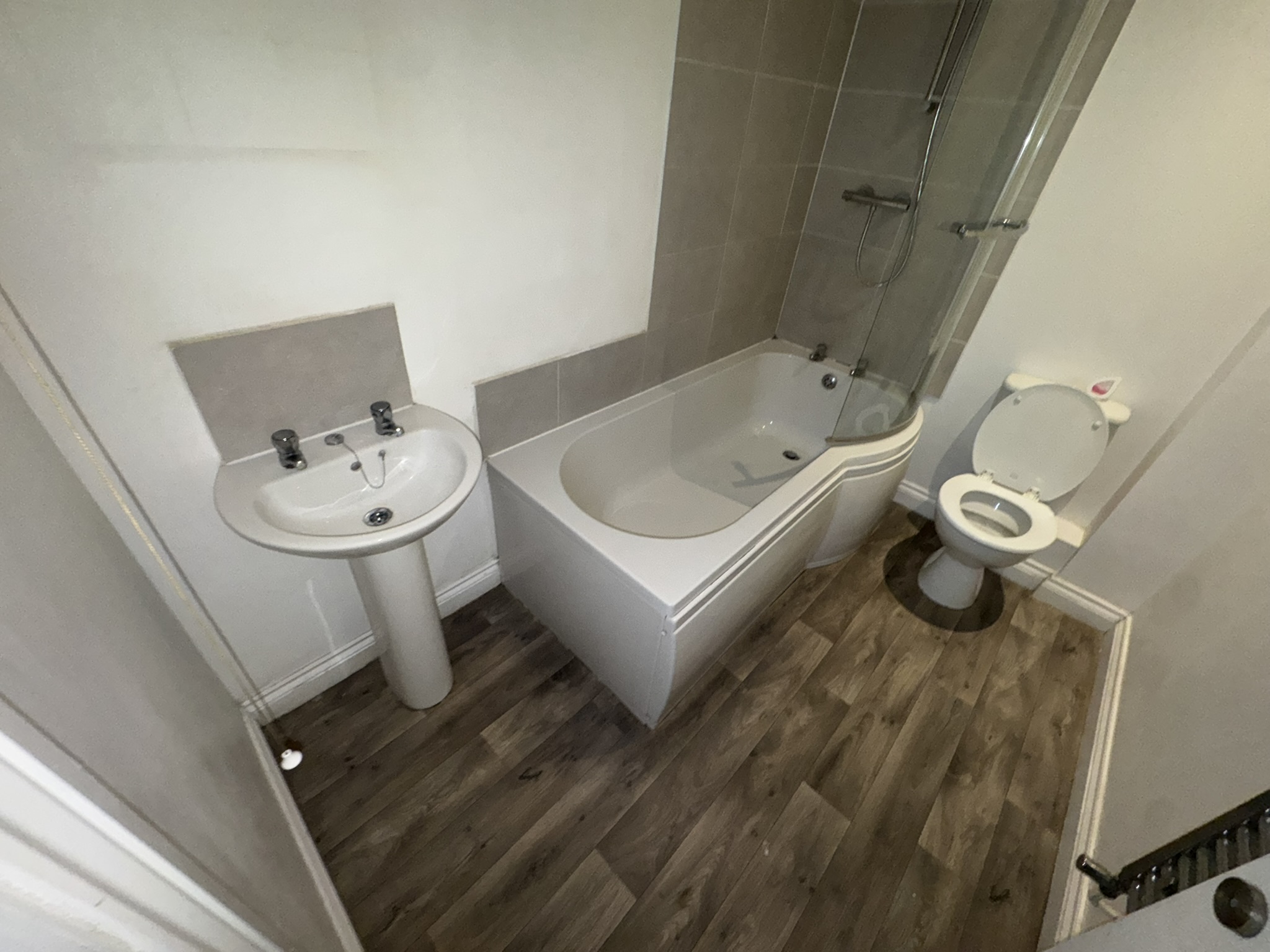 3 Broughton Court Image 8