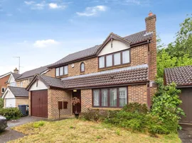 Bluebell Close, Hertford photo