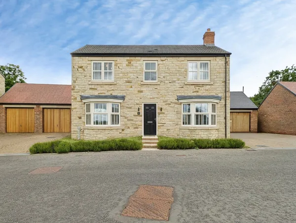 Sommerville Road, Ponteland, Newcastl...