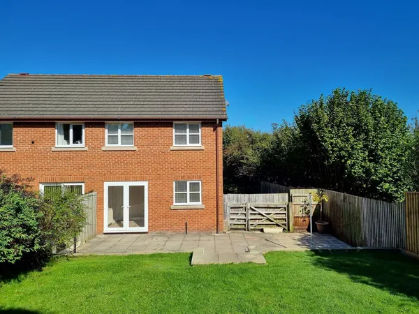 Watersedge, Frodsham, WA6