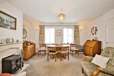 Bryant's Row, Crewkerne