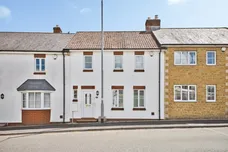 Bryant's Row, Crewkerne