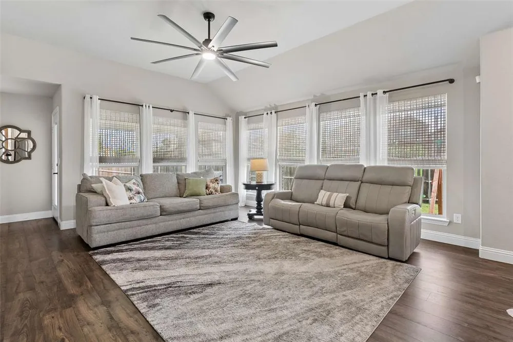 2307 Ranchwood Dr, Melissa, TX 75454