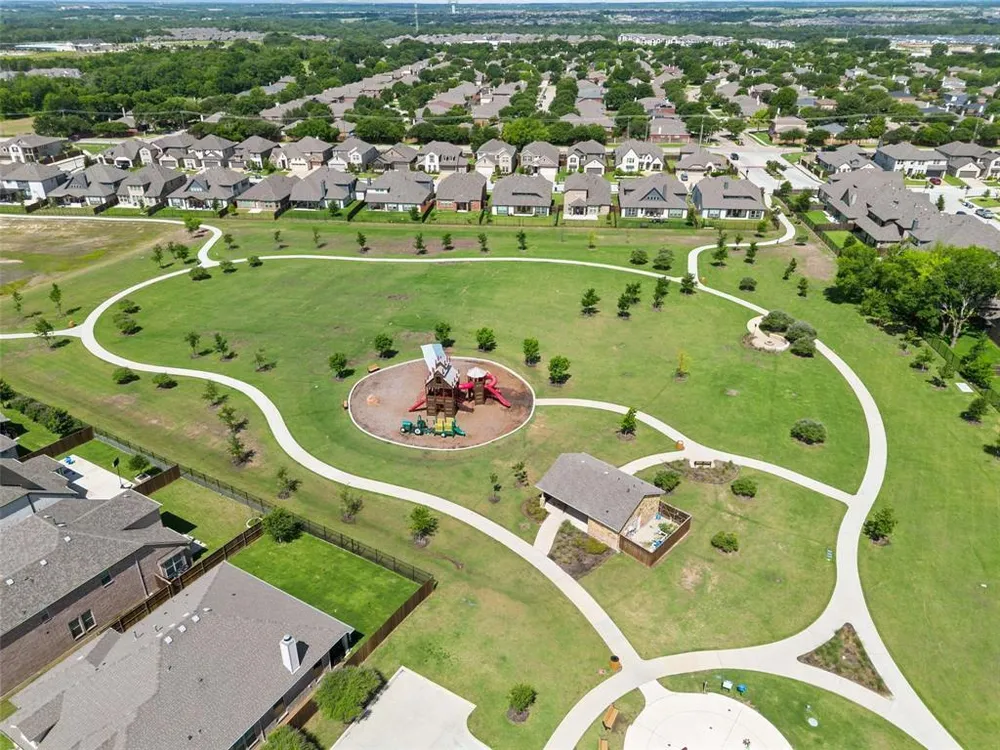 2307 Ranchwood Dr, Melissa, TX 75454