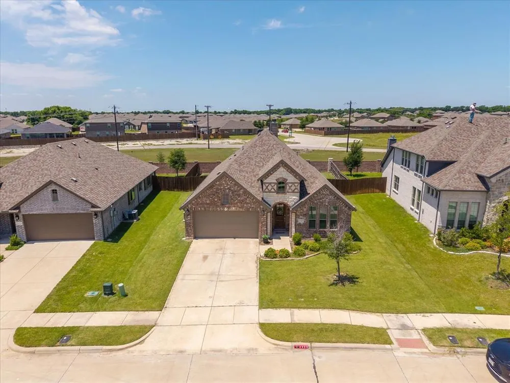 2325 Cambridge Ave, Anna, TX 75409