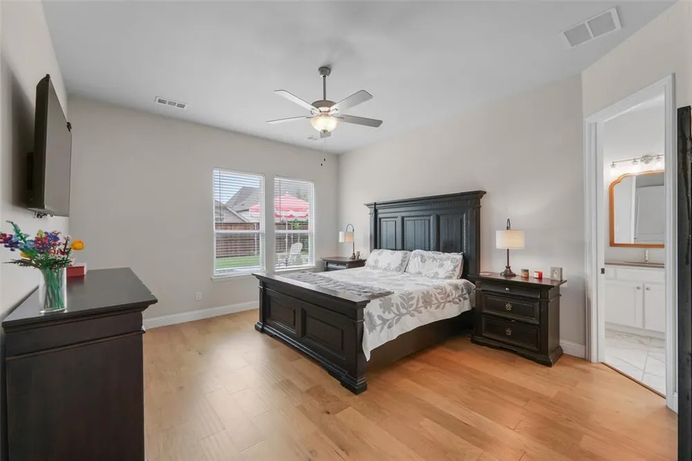 416 Calmwater Cove, McKinney, TX 75071