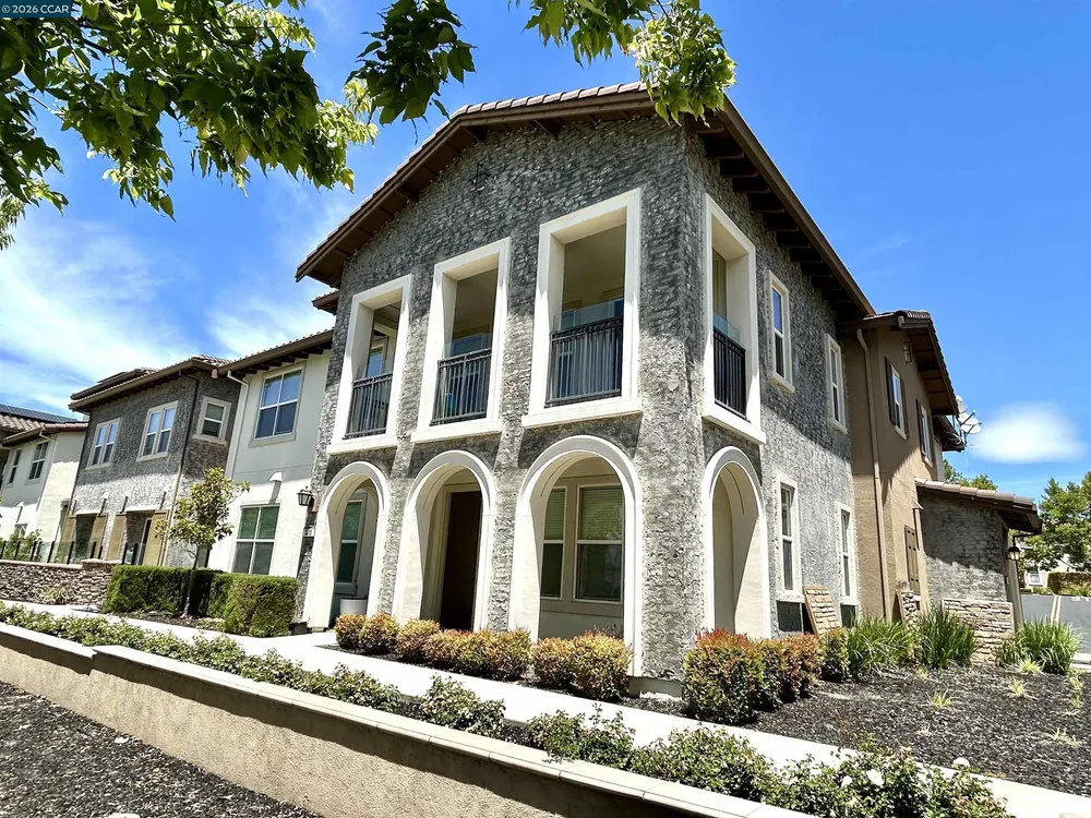 3373 Central Pkwy, Dublin, CA 94568