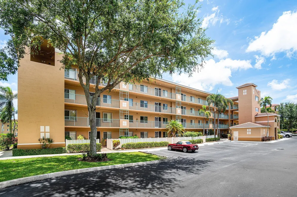 12560 Majesty Circle, Boynton Beach, FL 33437