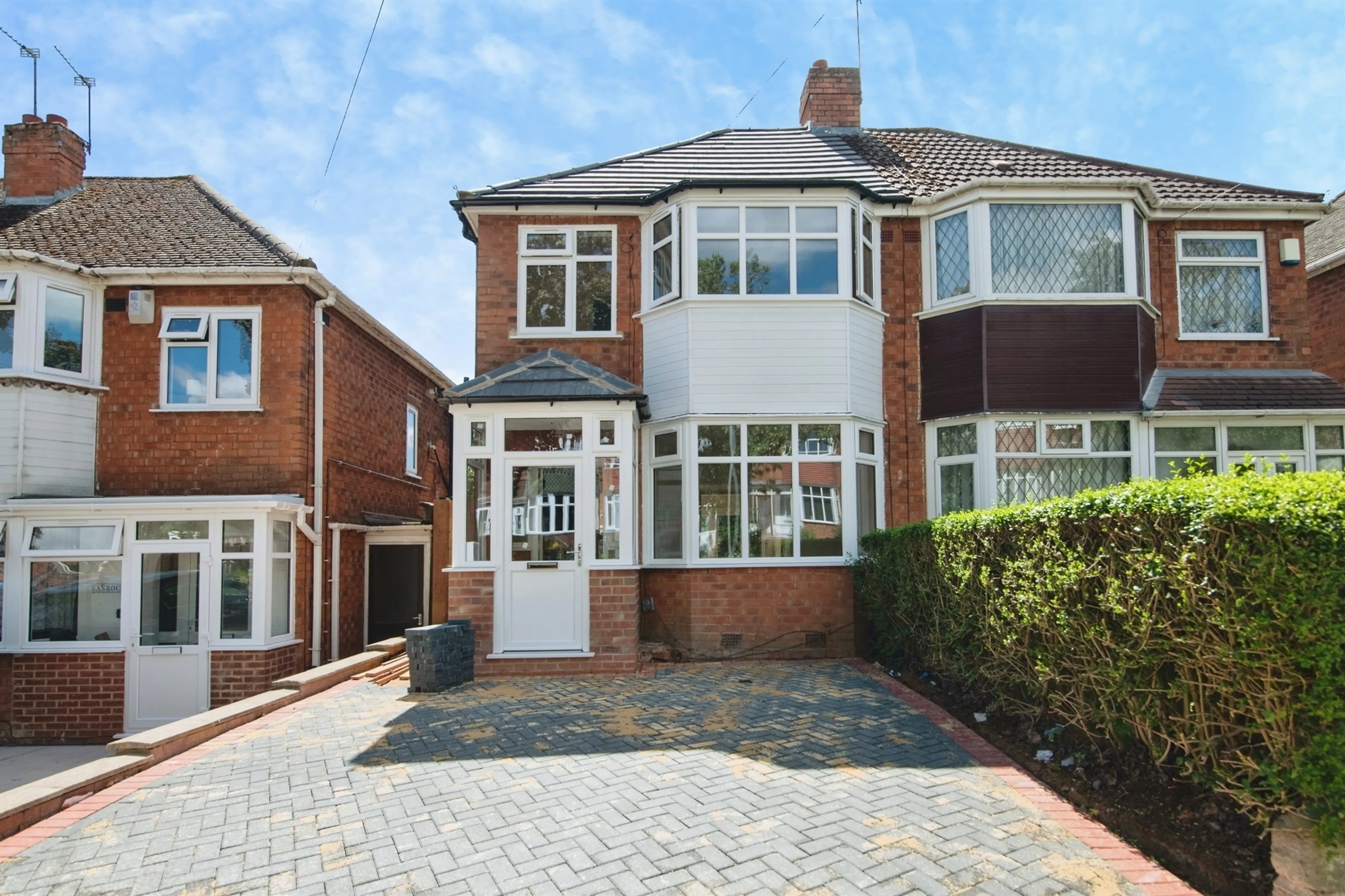 Property photo 0