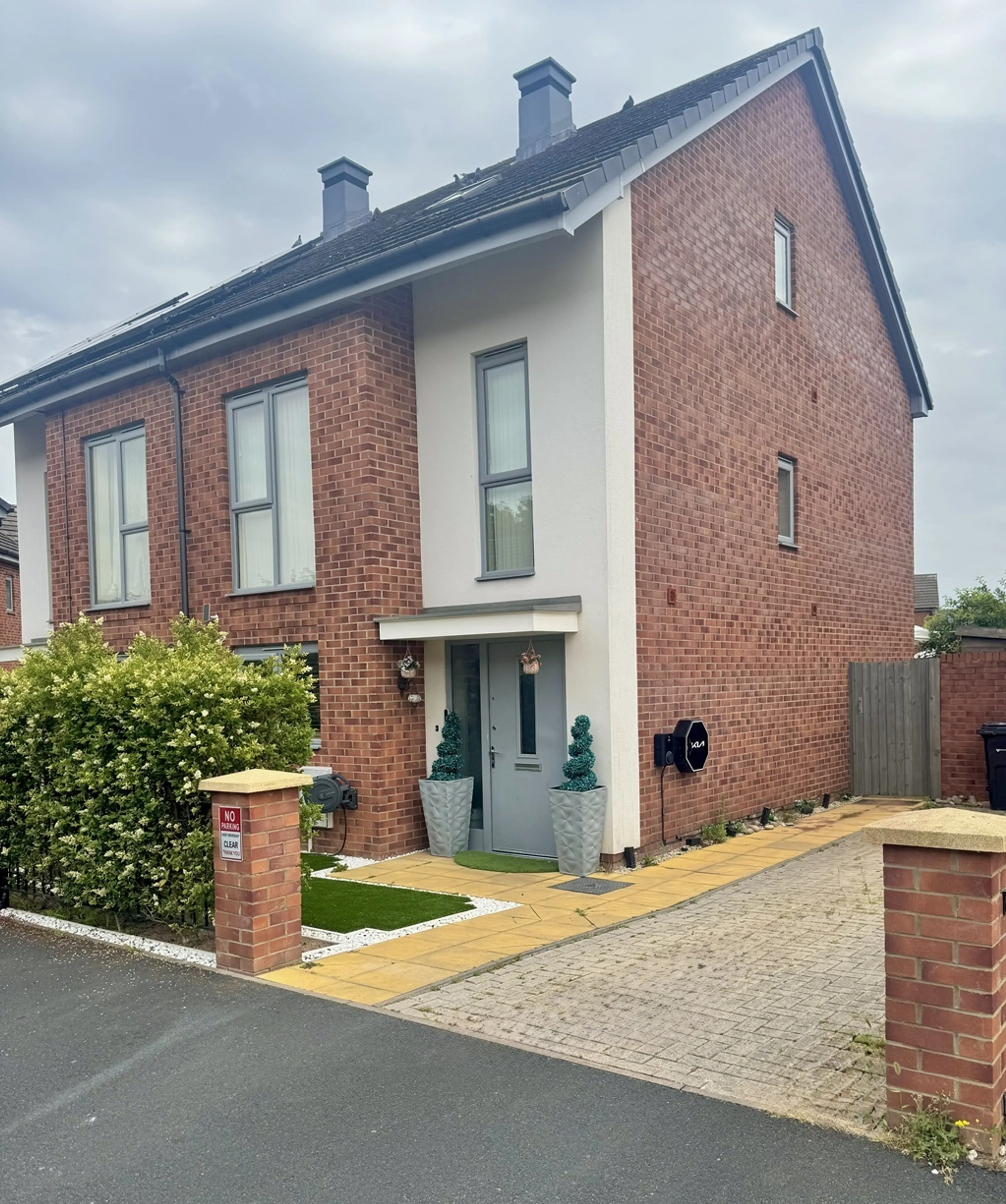 Property photo 0