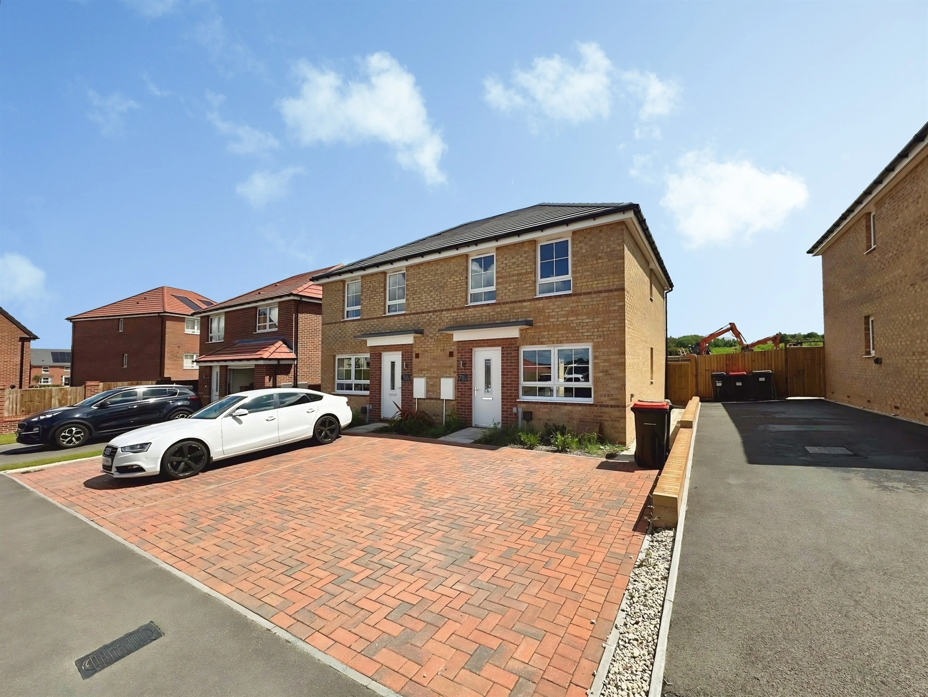 Property photo 0