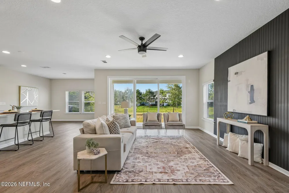 250 Holly Forest Dr, St Augustine, FL 32092