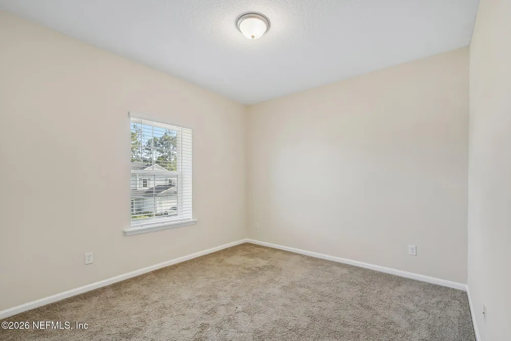 250 Holly Forest Dr, St Augustine, FL 32092