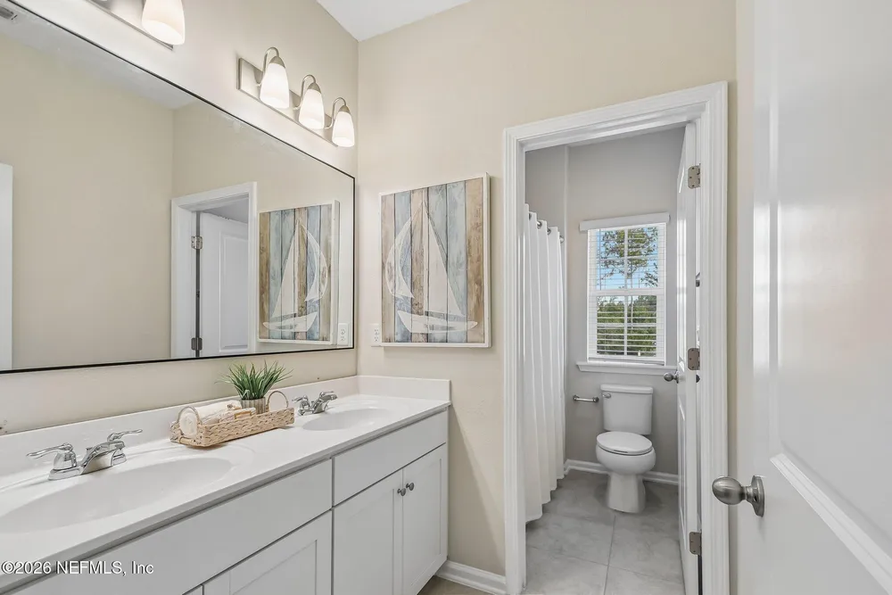 250 Holly Forest Dr, St Augustine, FL 32092