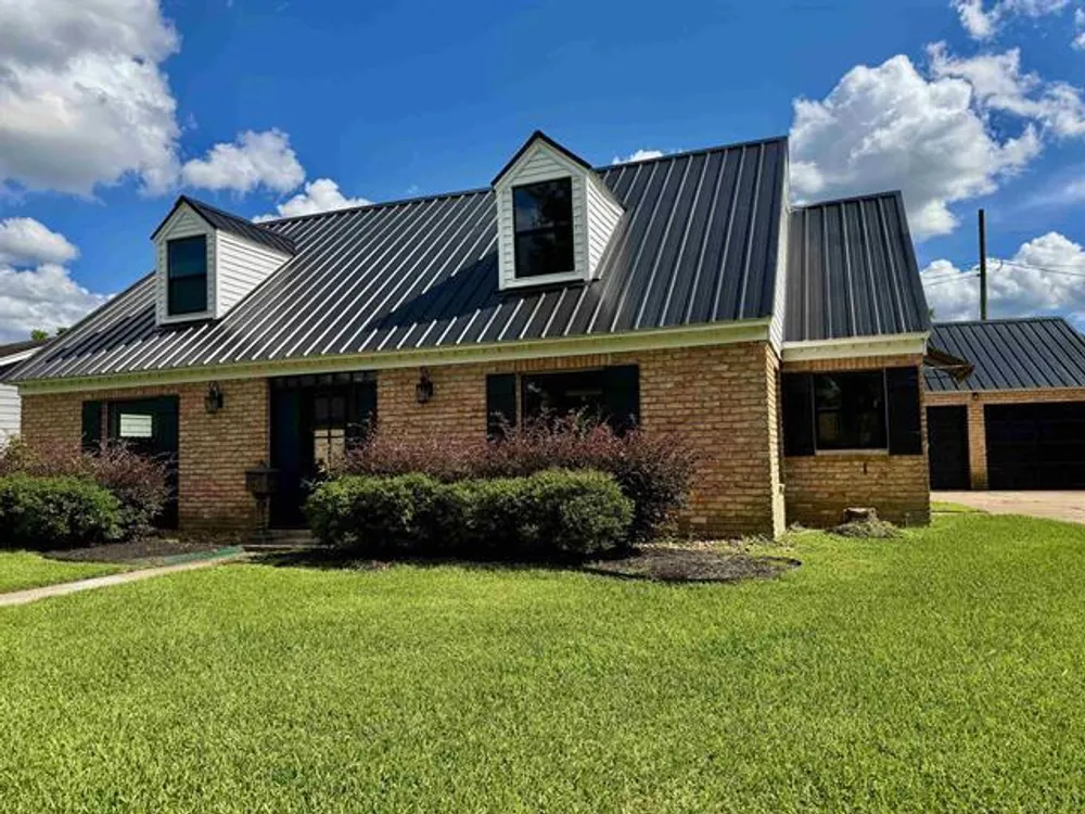 6275 Westgate Dr, Beaumont, TX 77706