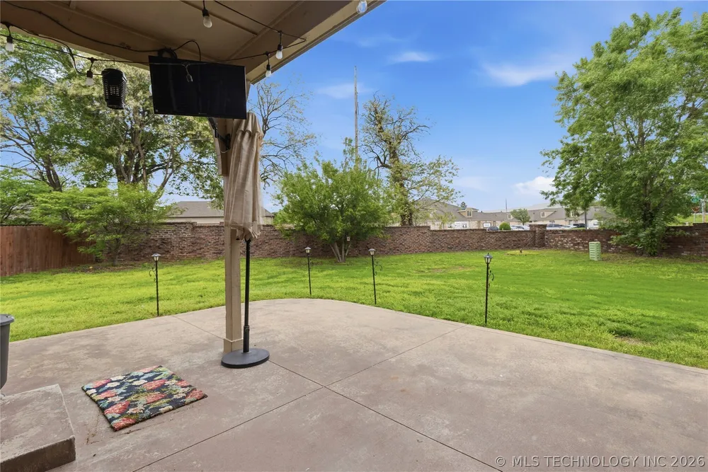 7391 E 111th Pl S, Bixby, OK 74008