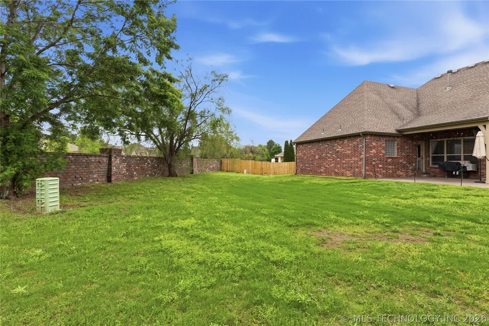 7391 E 111th Pl S, Bixby, OK 74008