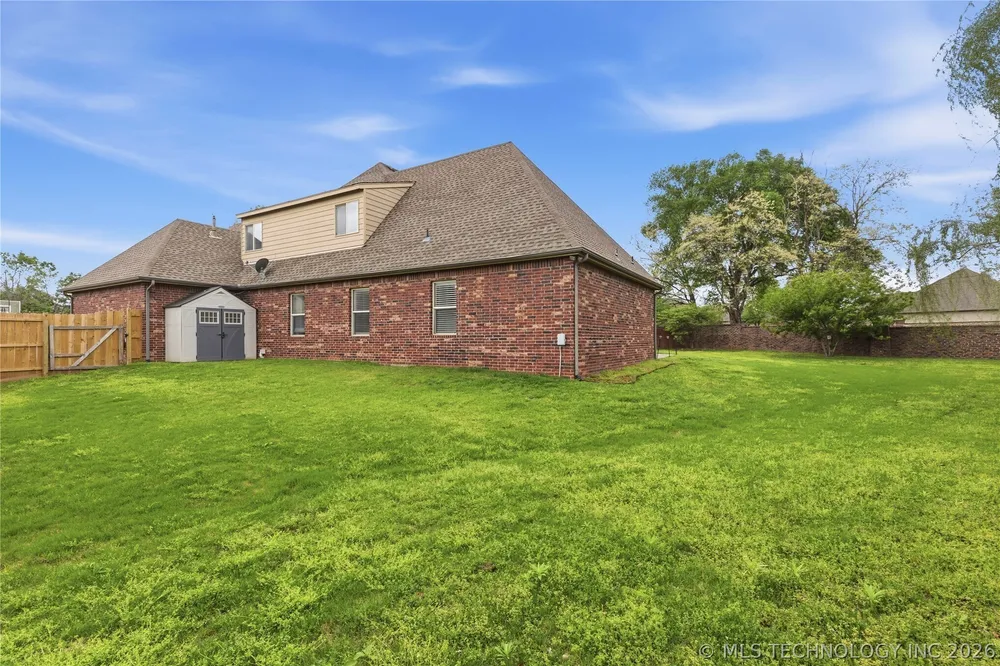 7391 E 111th Pl S, Bixby, OK 74008