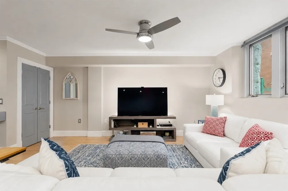 45 West Broadway, Boston, MA 02127-1015