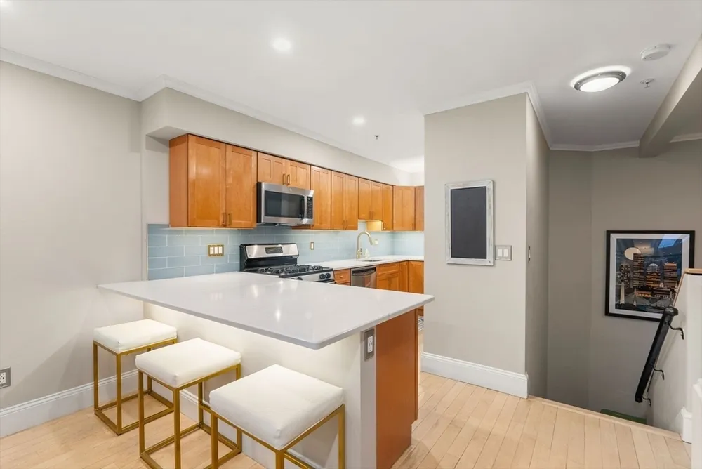 45 West Broadway, Boston, MA 02127-1015