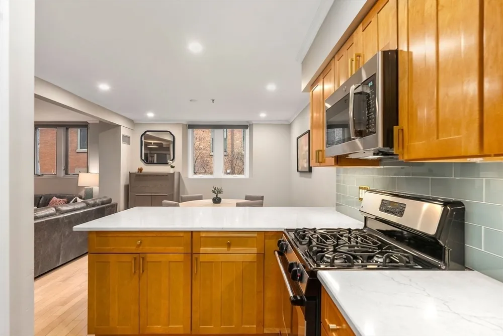 45 West Broadway, Boston, MA 02127-1015
