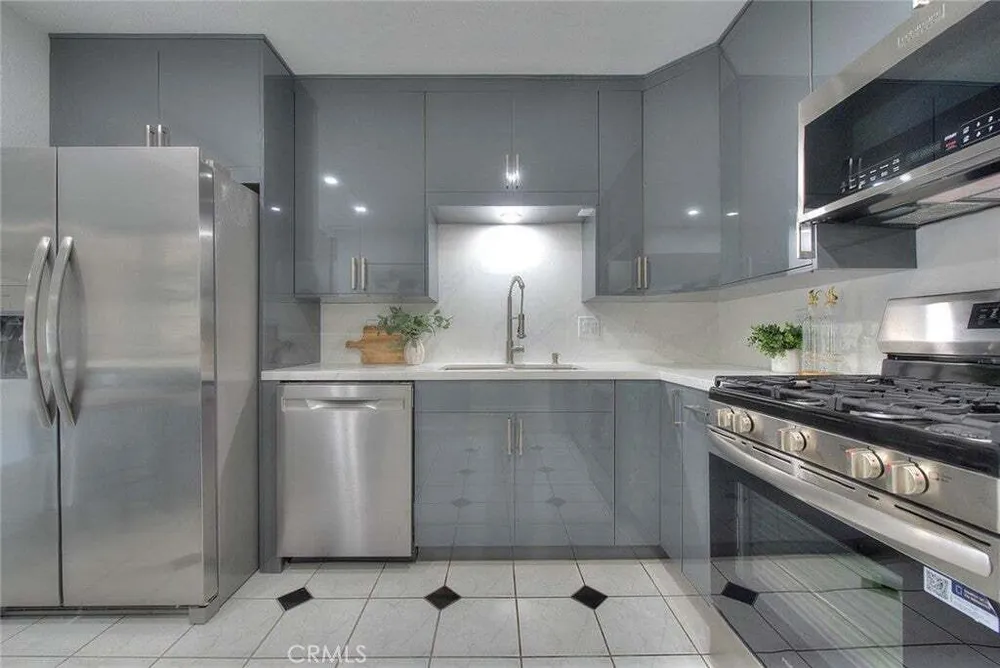 408 N Diana Pl, Fullerton, CA 92833