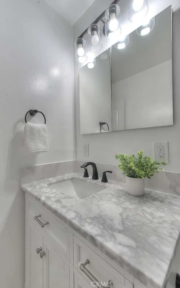 408 N Diana Pl, Fullerton, CA 92833