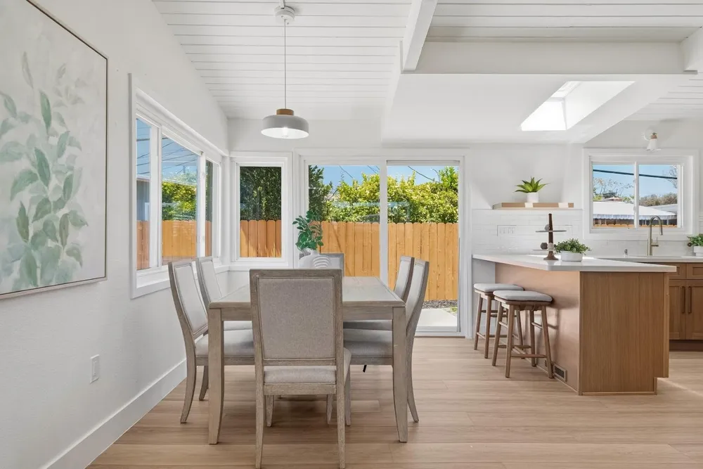 2053 Harding Ave, San Mateo, CA 94403