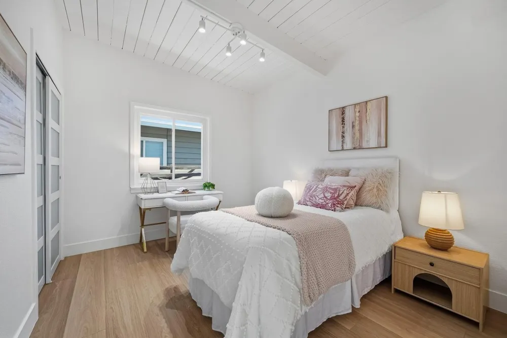 2053 Harding Ave, San Mateo, CA 94403