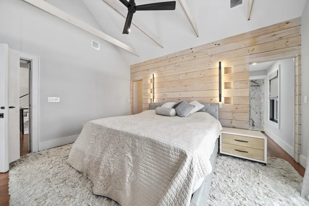 300 Elliot St, Newton, MA 02464