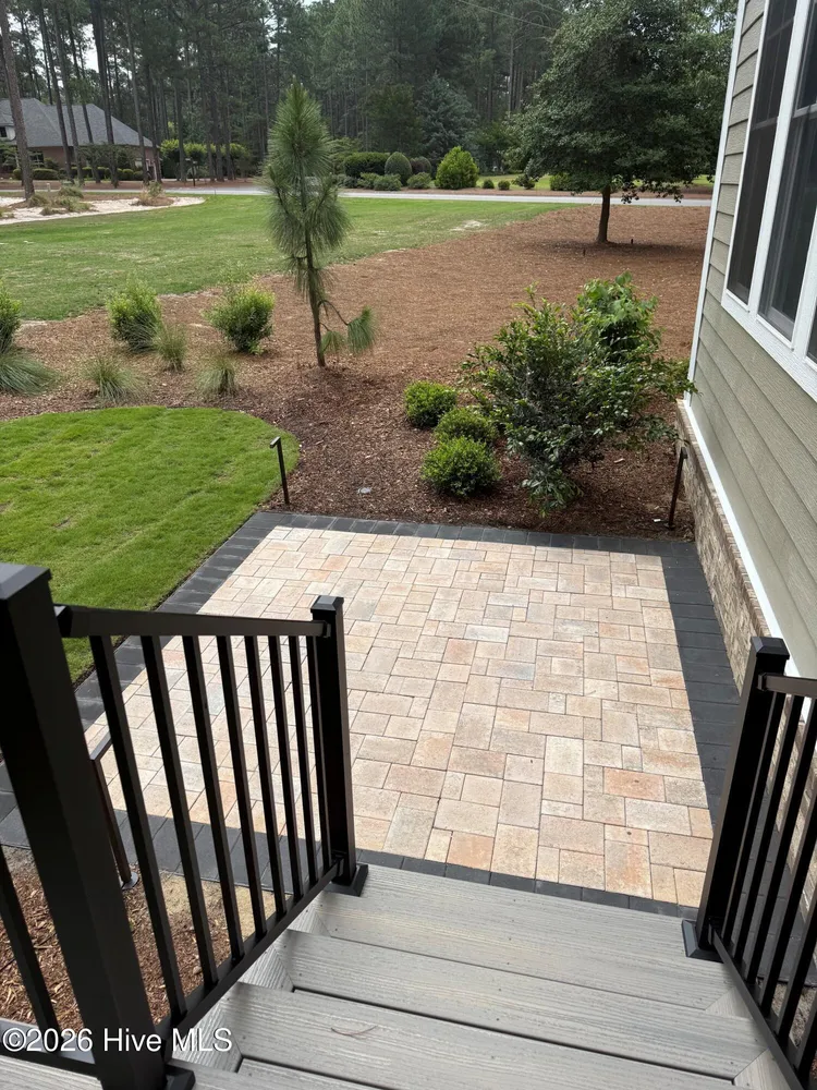 62 McMichael Dr, Pinehurst, NC 28374